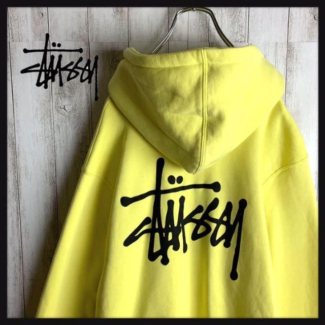 STUSSY - 【希少カラー】ステューシー☆バックプリント パーカー 入手