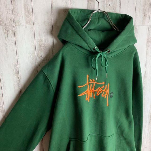 【超希少カラー】STUSSY  入手困難　即完売品　センター刺繍ロゴパーカーXL