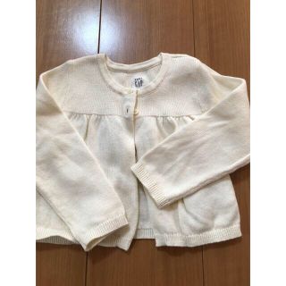 ベビーギャップ(babyGAP)のbaby Gap オフホワイトカーディガン　90センチ(カーディガン)