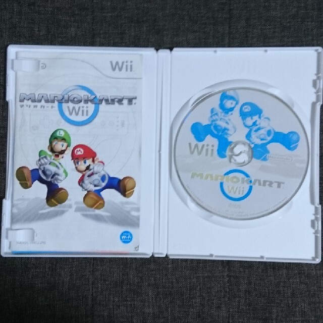 Wii(ウィー)の断捨離処分 難ありWiiソフト2本セット エンタメ/ホビーのゲームソフト/ゲーム機本体(家庭用ゲームソフト)の商品写真