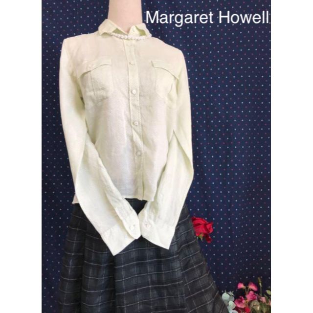 Margaret Howell 繊細な色合いが魅力の麻100%シャツ