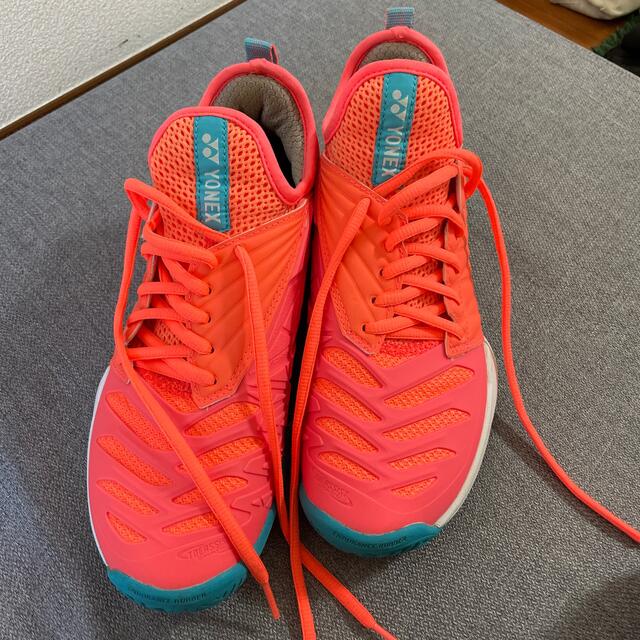 YONEX - ヨネックスのテニスシューズの通販 by いよちゃん's shop