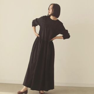 トゥデイフル(TODAYFUL)のsuede gather dress(ロングワンピース/マキシワンピース)