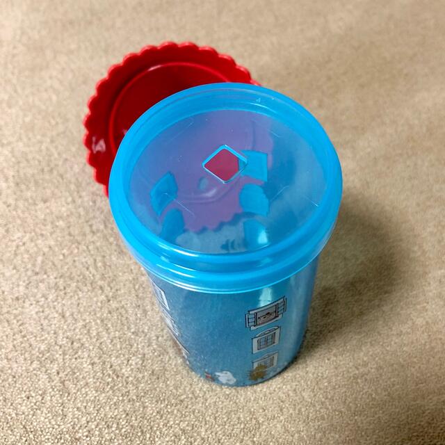 ムーミンやしきのドリンクカップ エンタメ/ホビーのおもちゃ/ぬいぐるみ(キャラクターグッズ)の商品写真