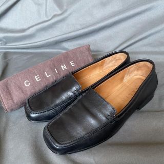 セリーヌ(celine)の美品 35H セリーヌ CELINE レザーローファー スリッポン 黒 収納袋付(ローファー/革靴)