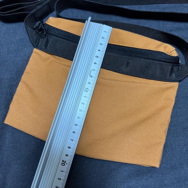 ユニクロU サコッシュ メンズのバッグ(ショルダーバッグ)の商品写真