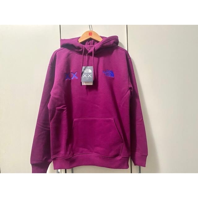 KAWS x The North Face ノースフェイス カウズ 日本未発売PulloverHoodie