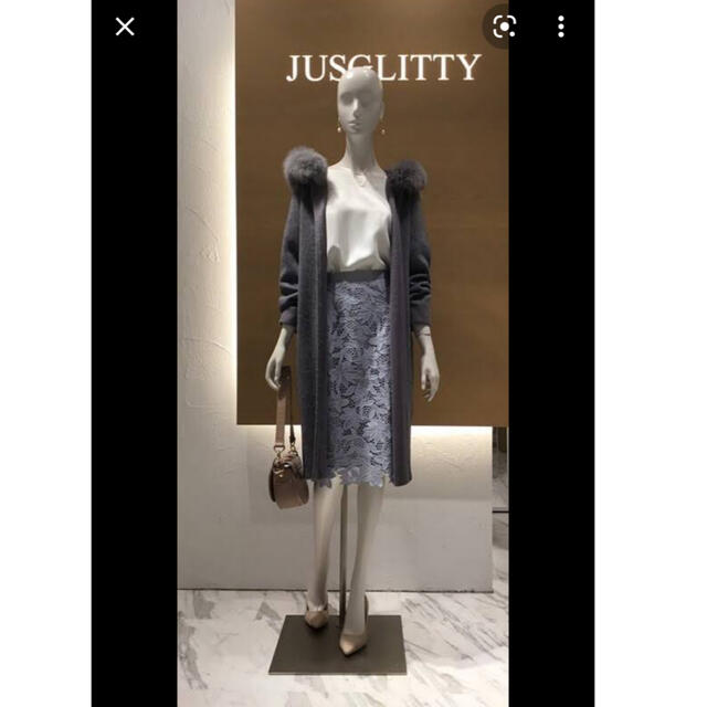 JUSGLITTY(ジャスグリッティー)のfoxファー付きコーディガン レディースのジャケット/アウター(ニットコート)の商品写真