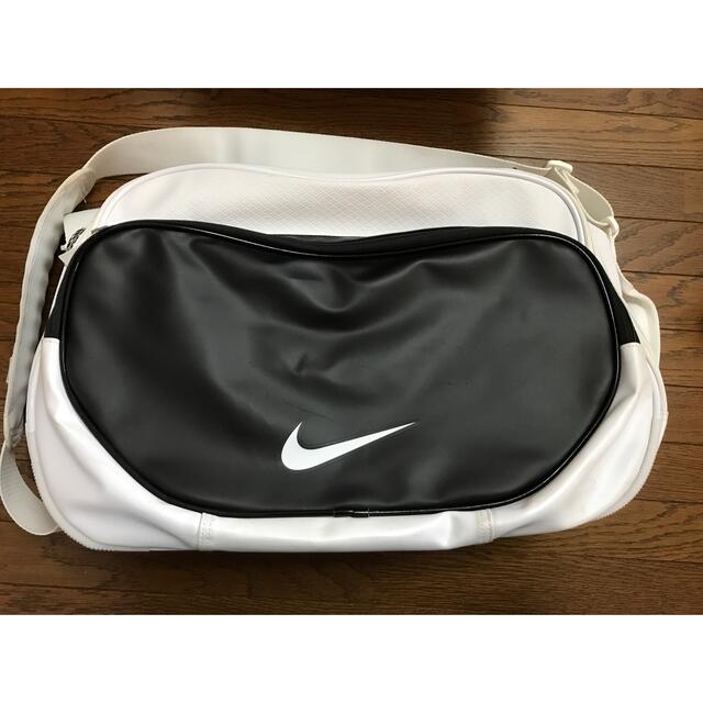 NIKE(ナイキ)のNIKE スポーツバック スポーツ/アウトドアのスポーツ/アウトドア その他(その他)の商品写真