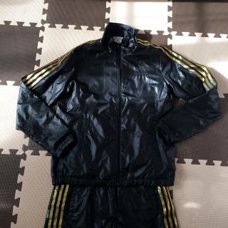 adidas - アディダスナイロンセットアップ上下サイズが違います❗️の ...