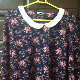 花柄トップス🐑✨(Tシャツ(長袖/七分))