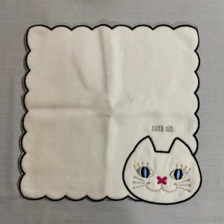 アナスイ(ANNA SUI)のアナスイ　タオルハンカチ　ねこ　ホワイト　未使用品　#1597(ハンカチ)