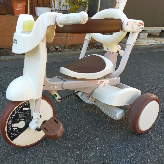 iimo02 送料込　手押し棒付き折りたたみ三輪車 2