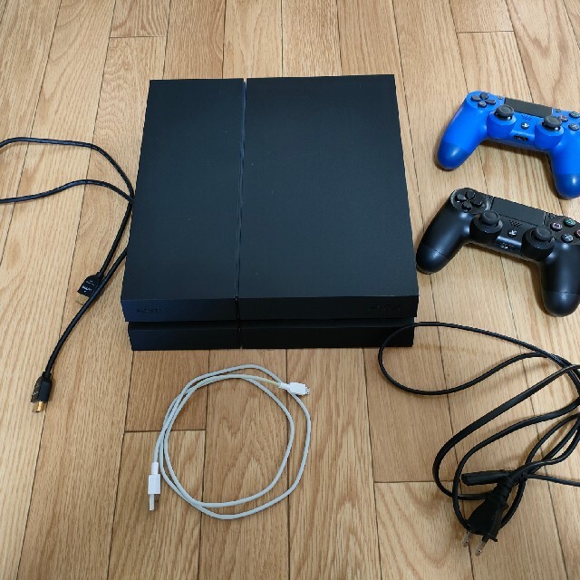 PlayStation4(プレイステーション4)のPS4 CUH-1200A 中古 エンタメ/ホビーのゲームソフト/ゲーム機本体(家庭用ゲーム機本体)の商品写真