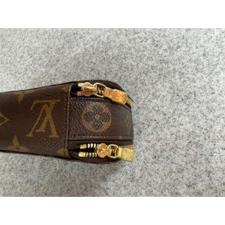 LOUIS VUITTON - ルイヴィトン M47510 モノグラム トゥルース