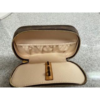 LOUIS VUITTON - ルイヴィトン M47510 モノグラム トゥルース