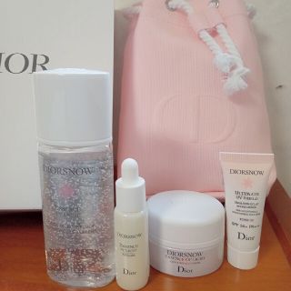 DIOR SNOW ポーチ付き 新品未使用-