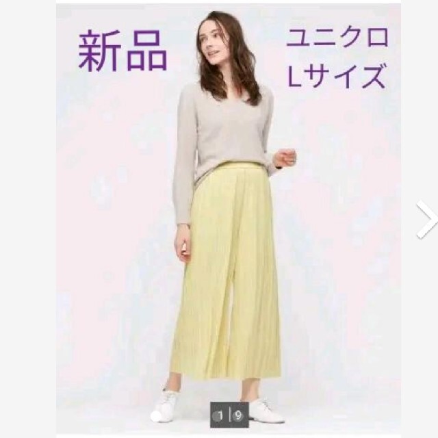 UNIQLO - 【週末限定お値下げ！】新品☆ユニクロ シフォンプリーツ ...