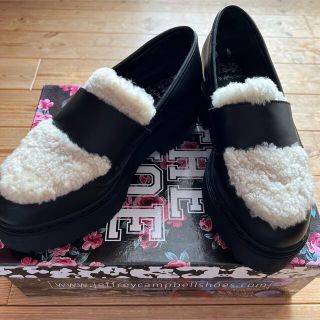 ローズバッド(ROSE BUD)のジェフリーキャンベルJeffreycampbell   ボア付き☆厚底ローファー(ローファー/革靴)