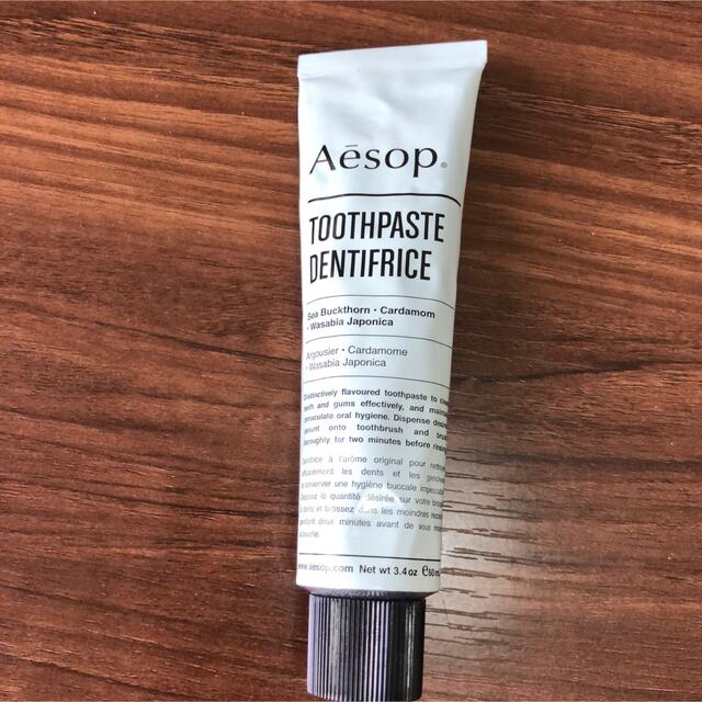 Aesop(イソップ)のaesop 歯磨き粉　トゥースペースト コスメ/美容のオーラルケア(歯磨き粉)の商品写真