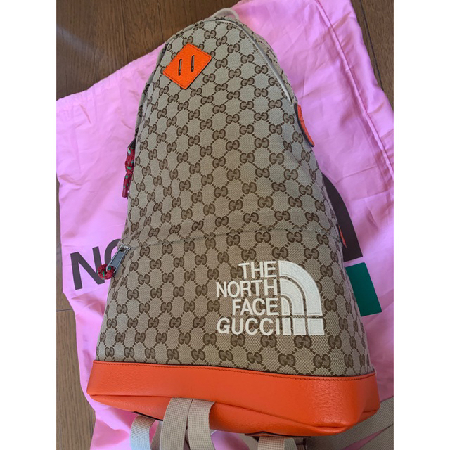 Gucci(グッチ)のGUCCI THE NORTH FACE グッチ ノースフェイス バックパック メンズのバッグ(バッグパック/リュック)の商品写真