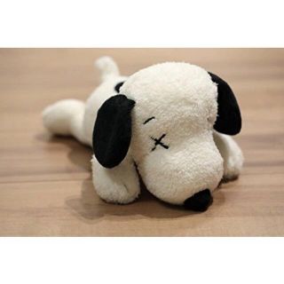 ユニクロ(UNIQLO)のユニクロ　KAWS×PEANUTS スヌーピー　ぬいぐるみ　Sサイズ(ぬいぐるみ)