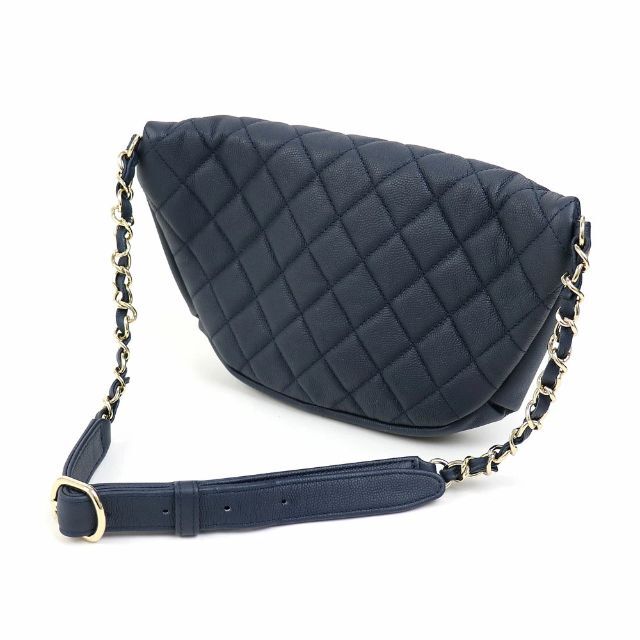 CHANEL(シャネル)のシャネル 【CHANEL】チェーン ボディバッグ レディースのバッグ(ボディバッグ/ウエストポーチ)の商品写真