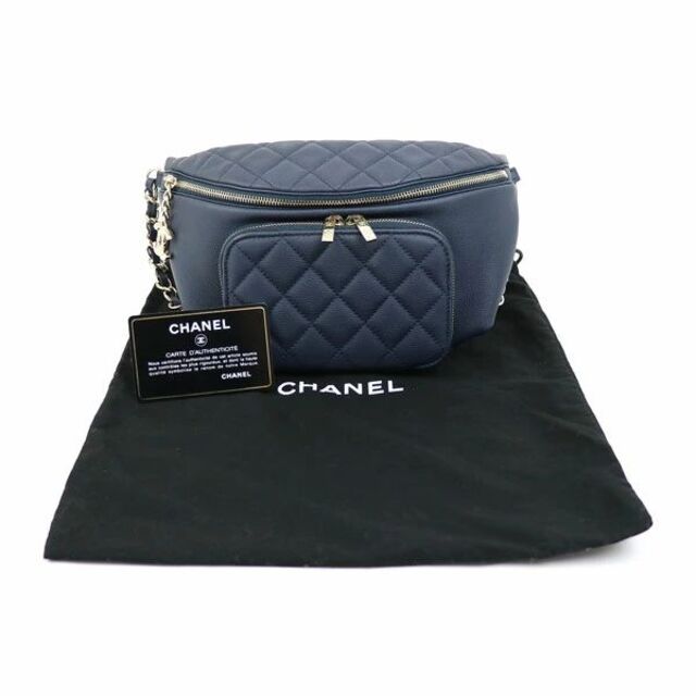 CHANEL(シャネル)のシャネル 【CHANEL】チェーン ボディバッグ レディースのバッグ(ボディバッグ/ウエストポーチ)の商品写真