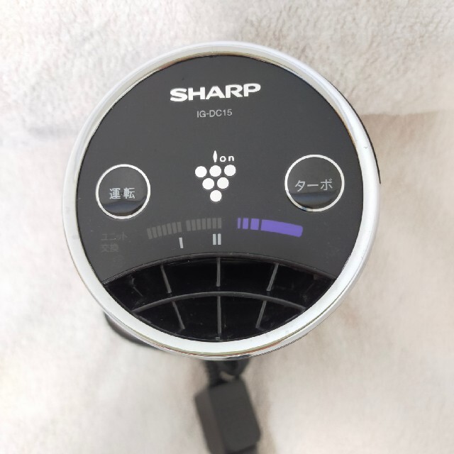 SHARP(シャープ)のシャープSHARPプラズマクラスター25000　車載 自動車/バイクの自動車(車内アクセサリ)の商品写真