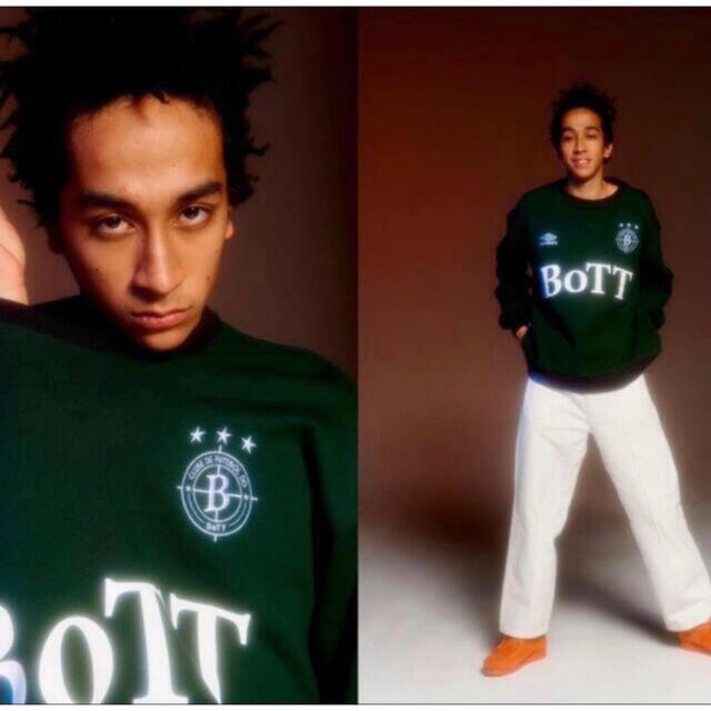 UMBRO(アンブロ)のBoTT x UMBRO CREW NECK GREEN XL 新品未開封 メンズのトップス(スウェット)の商品写真