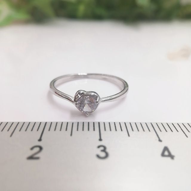 tt12020番、一粒石リングczダイヤモンドリング12.5号リング レディースのアクセサリー(リング(指輪))の商品写真