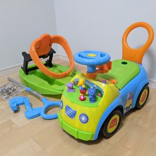 １歳用手押し車　ブルーイン　アクティビティ　ライド　四輪車(手押し車/カタカタ)