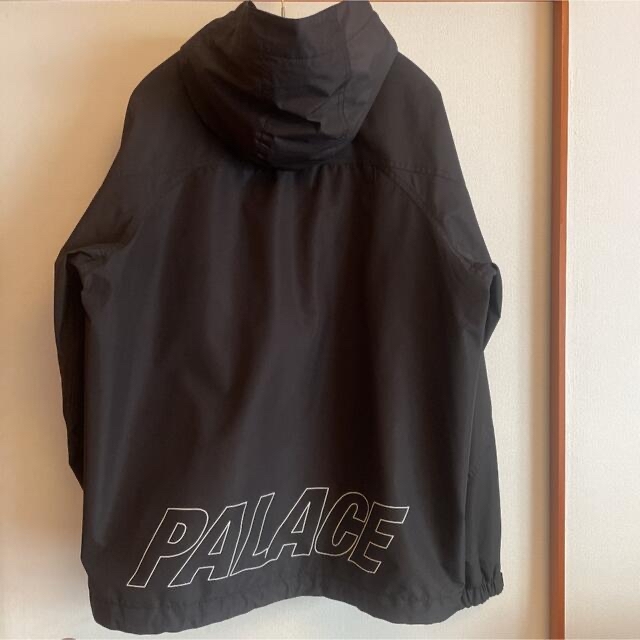 PALACE(パレス)のPALACE SKATEBOARDS JACKET ブラック ナイロン ブルゾン メンズのジャケット/アウター(ナイロンジャケット)の商品写真