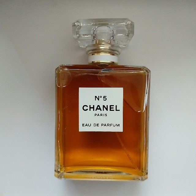【CHANEL Nº5】オードパルファムスプレー　100ml香水(女性用)