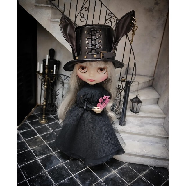 ARAARA.DOLL 　ネオブライス　ゴストリアンハット　帽子　blythe ハンドメイドのぬいぐるみ/人形(人形)の商品写真