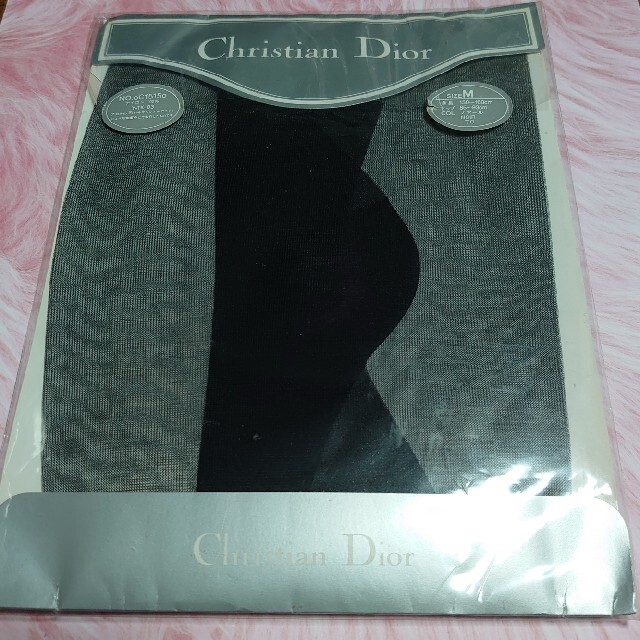 《週末限定タイムセール》 新品 Christian 最大83％オフ！ Dior 黒ストッキング