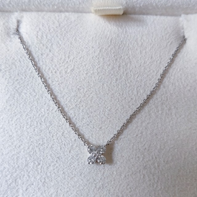 ダイヤモンド フラワー ネックレス K18WG 0.12ct 1.5g