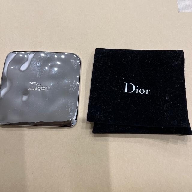 Christian Dior(クリスチャンディオール)のクリスチャンディオールの鏡 レディースのファッション小物(ミラー)の商品写真