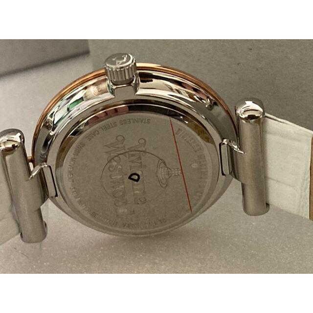 Vivienne Westwood(ヴィヴィアンウエストウッド)の新品 Vivienne Westwood 腕時計 オーブ ゴールド ホワイト レディースのファッション小物(腕時計)の商品写真