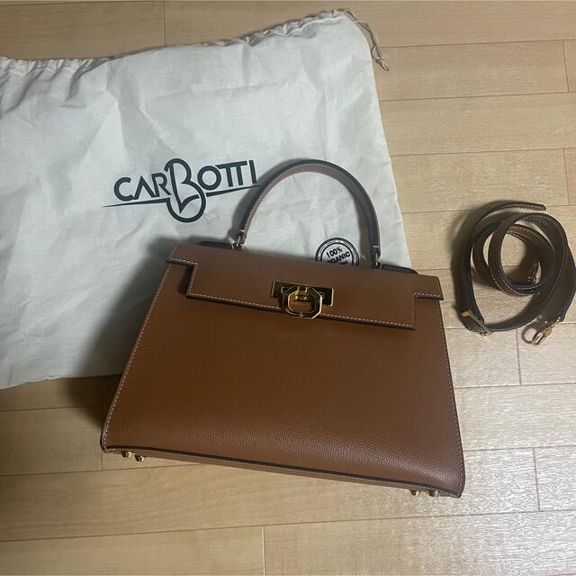 Tan素材カルボッティ　CARBOTTI ELENA243