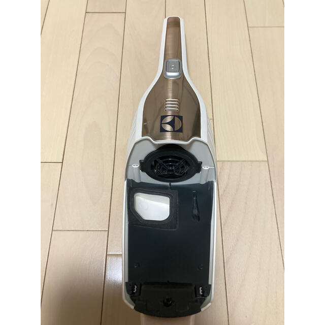 Electrolux - エルゴラピードリチウムZB3233Bハンドユニットのみ Electrolux - エルゴラピードリチウムZB3233Bハンドユニットのみ