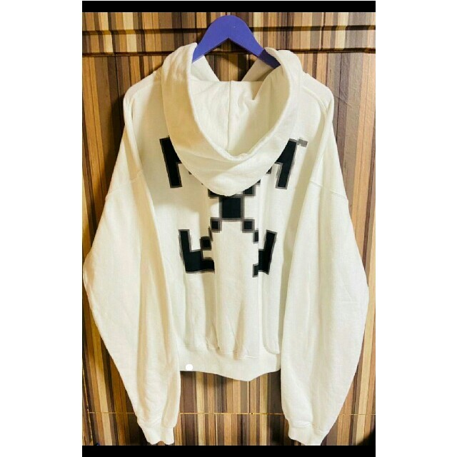 OFF-WHITE(オフホワイト)のジョンハン♥希少♥美品♥オフホワイト♥イーストランド♥クロスアロー♥パーカー♥ メンズのトップス(パーカー)の商品写真