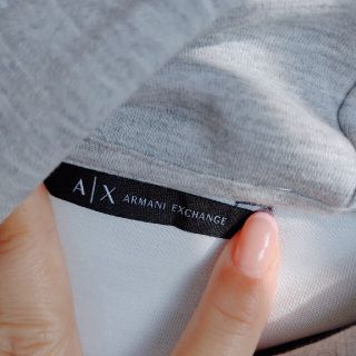 アルマーニエクスチェンジ(ARMANI EXCHANGE)のアルマーニ❤️パーカー　美品✨(パーカー)