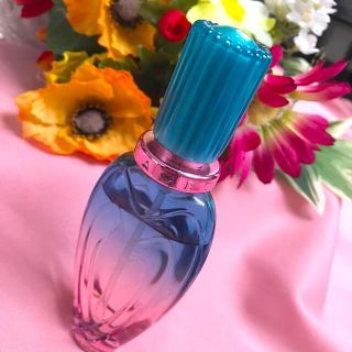 エスカーダ(ESCADA)の【超レア 希少】エスカーダ アイランドキッス EDTSP 30ml(香水(女性用))