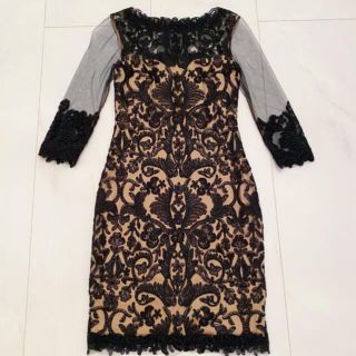 タダシショウジ(TADASHI SHOJI)のタダシショージ　レースドレス(ひざ丈ワンピース)