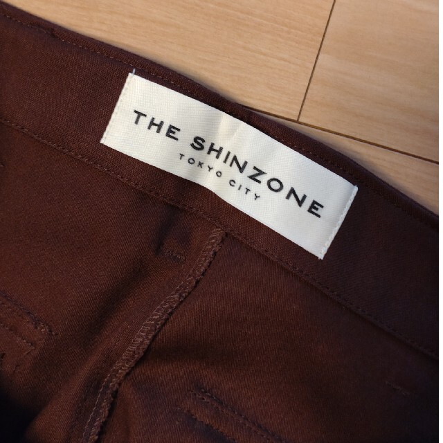 Shinzone(シンゾーン)の週末タイムセール【未使用】SHINZONE ベイカーパンツ レディースのパンツ(ワークパンツ/カーゴパンツ)の商品写真