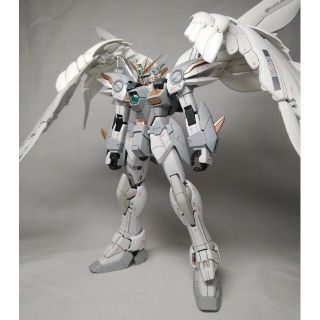 バンダイ(BANDAI)のガンプラ MG WガンダムゼロEW(Ver1.0)【全塗装】(模型/プラモデル)