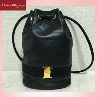 Salvatore Ferragamo◆ミニ巾着リュックサック/BLK/レザー/黒