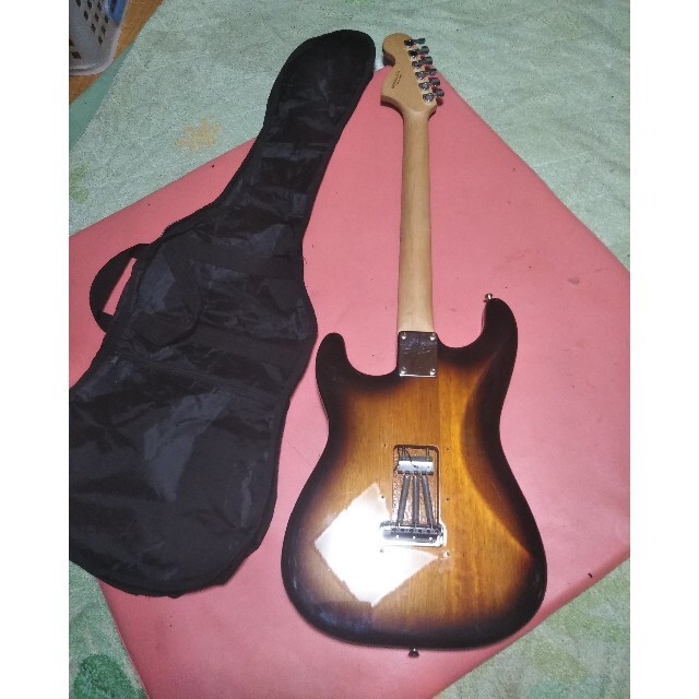 Fender(フェンダー)のSQUIERストラトキャスターAffinityシリーズ 楽器のギター(エレキギター)の商品写真