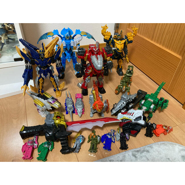 騎士竜戦隊リュウソウジャー DXキシリューオーシリーズまとめ売り 大量